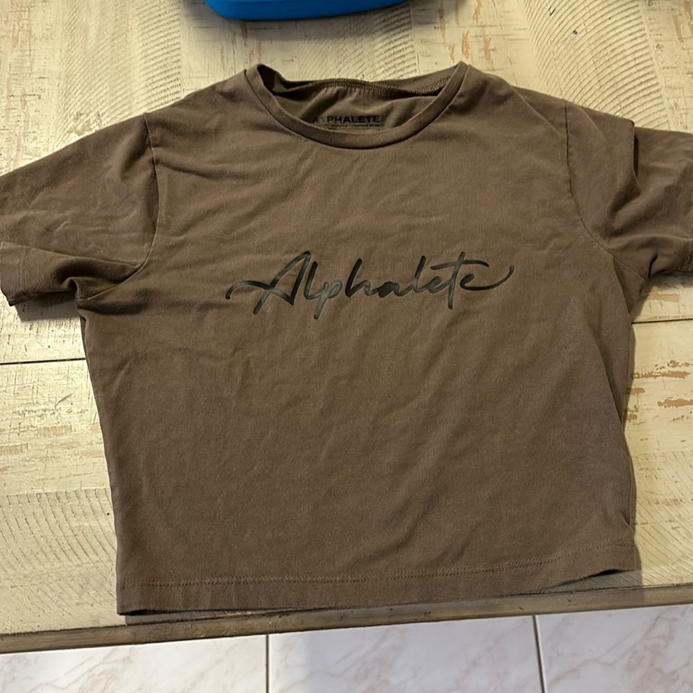 Alphalete top